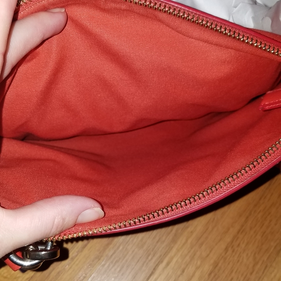 Coach Cristie Carryall - Picture 9 of 13